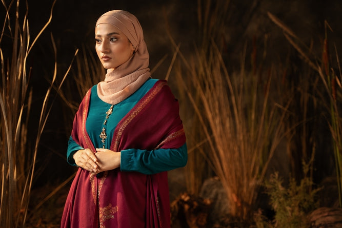 Multicolor Tradition Needle NEW