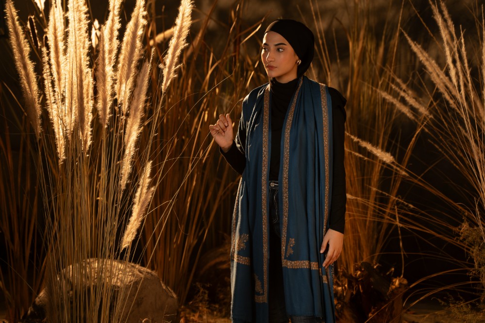 Multicolor Tradition Needle NEW